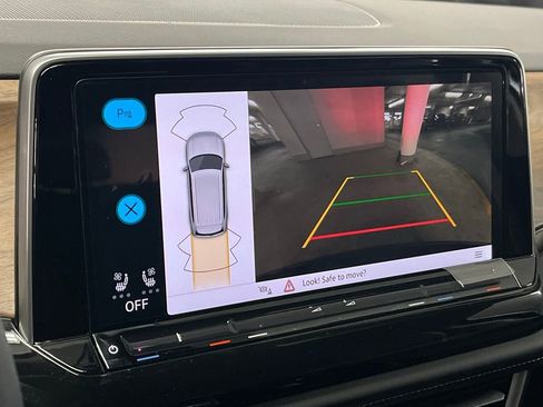 New 2026 Volkswagen Atlas SE image 31