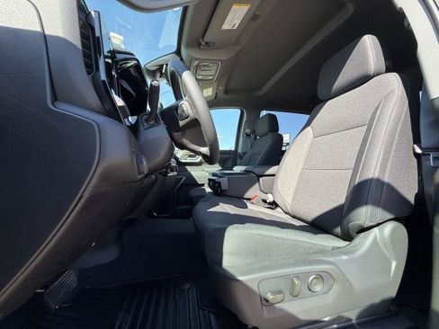 New 2026 Chevrolet Silverado 1500 LT image 18