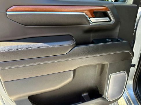 Used 2023 GMC Sierra 1500 Denali w/ Technology Package image 11