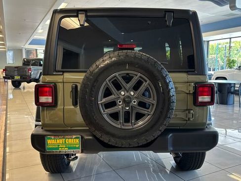 New 2025 Jeep Wrangler Unlimited Sport image 5