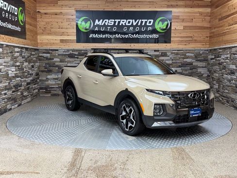 Used 2023 Hyundai Santa Cruz Limited image 2