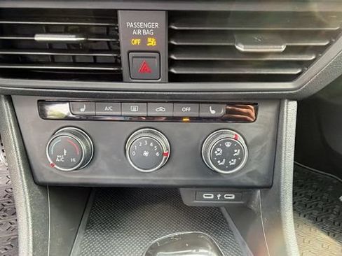 Used 2024 Volkswagen Jetta Sport FWD image 24