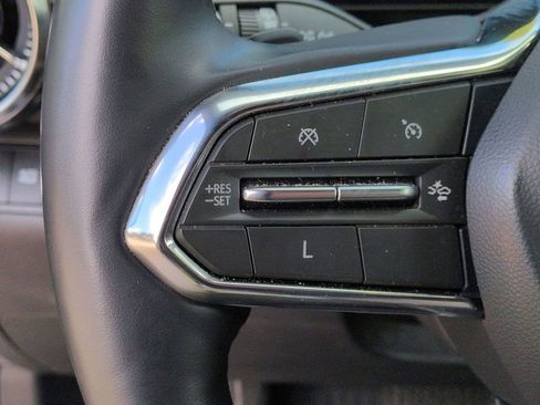 Certified 2025 Chevrolet Equinox LT w/ Safety and Technology Package image 11