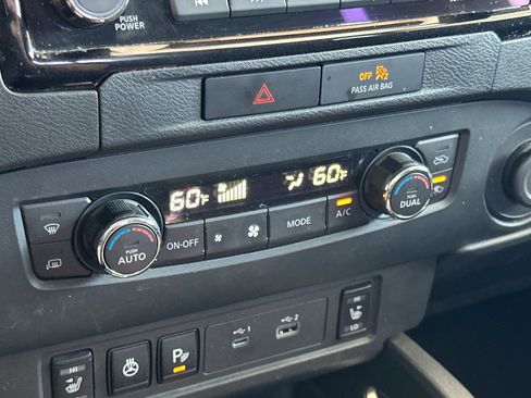 Certified 2022 Nissan Frontier SV image 19