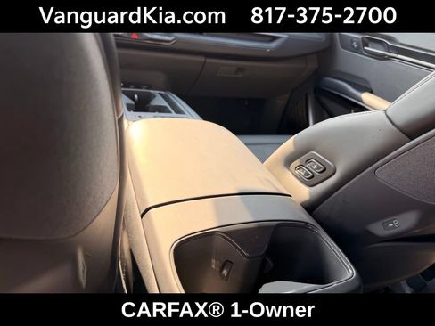 Certified 2024 Kia EV9 Light Long Range RWD image 25