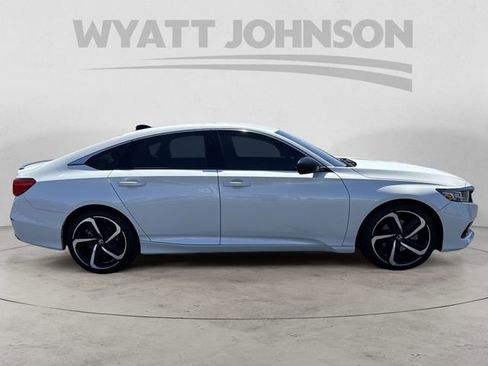Used 2021 Honda Accord Sport Special Edition image 6