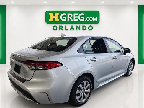 Used 2020 Toyota Corolla LE w/ Carpet Mat Package (TMS) FWD image 6