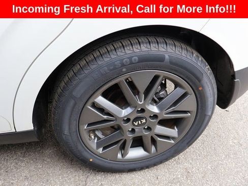 Used 2021 Kia Soul EX image 47