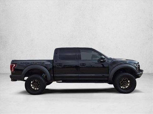 Used 2018 Ford F150 Raptor w/ Equipment Group 802A Luxury AWD/4WD image 4