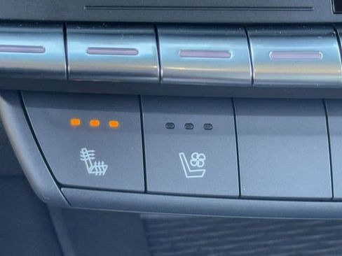 New 2025 Cadillac CT4 Premium Luxury image 17