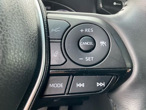 Used 2022 Toyota Venza Limited w/ Advanced Technology Package AWD/4WD image 22