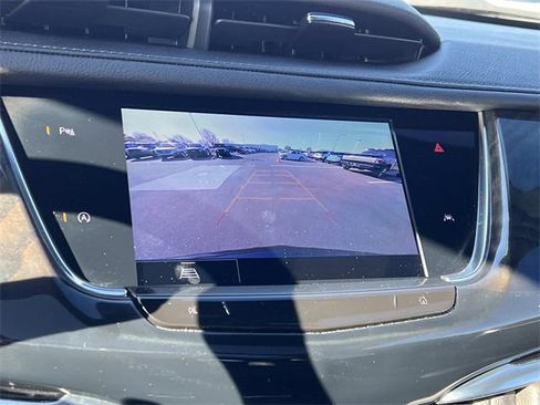 Certified 2023 Cadillac XT6 Premium Luxury image 24