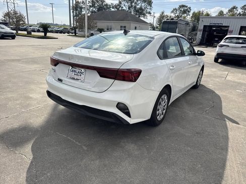 Certified 2024 Kia Forte LX image 16