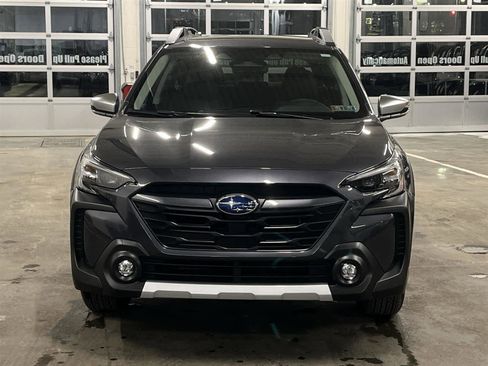 Used 2025 Subaru Outback Touring image 8