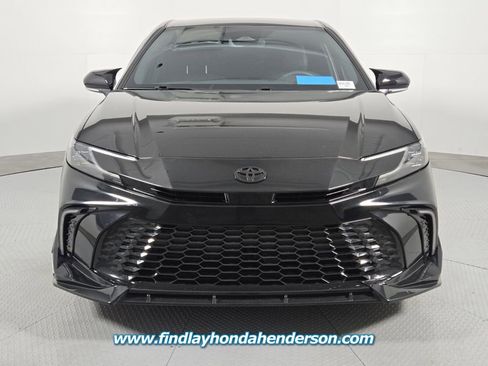 Used 2025 Toyota Camry XSE image 8