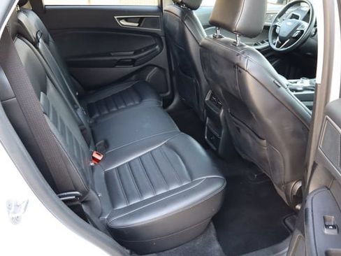 Used 2024 Ford Edge SEL AWD/4WD image 17