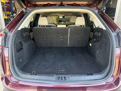 Used 2018 Ford Edge Titanium w/ Equipment Group 302A image 35