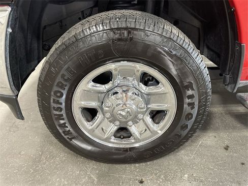 Used 2024 RAM 2500 Big Horn w/ Bed Utility Group image 22