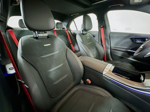 New 2026 Mercedes-Benz C 43 AMG 4MATIC Sedan image 28