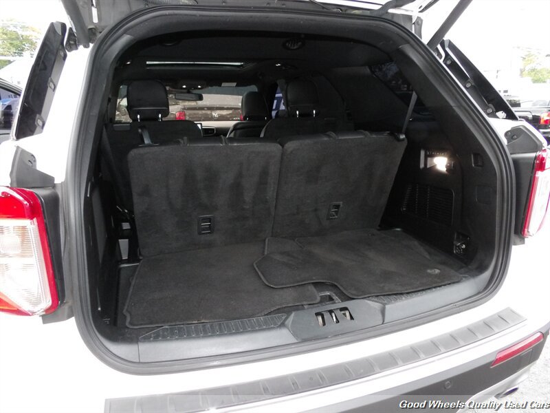 Used 2020 Ford Explorer Limited AWD/4WD image 23