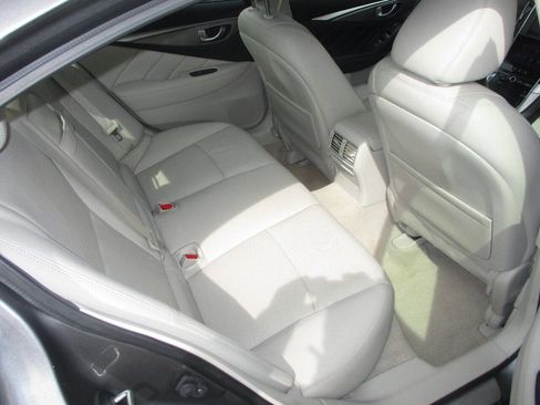 Used 2015 INFINITI Q50 Premium w/ Navigation Package image 12