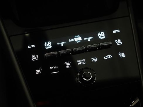 Used 2025 Porsche Cayenne Turbo GT image 29