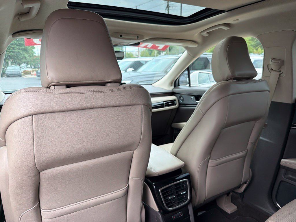 Used 2022 Lincoln Nautilus Reserve w/ Luxury Package FWD image 31