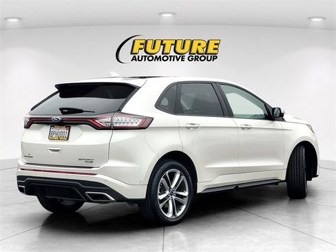 Used 2018 Ford Edge Sport w/ Equipment Group 401A image 4
