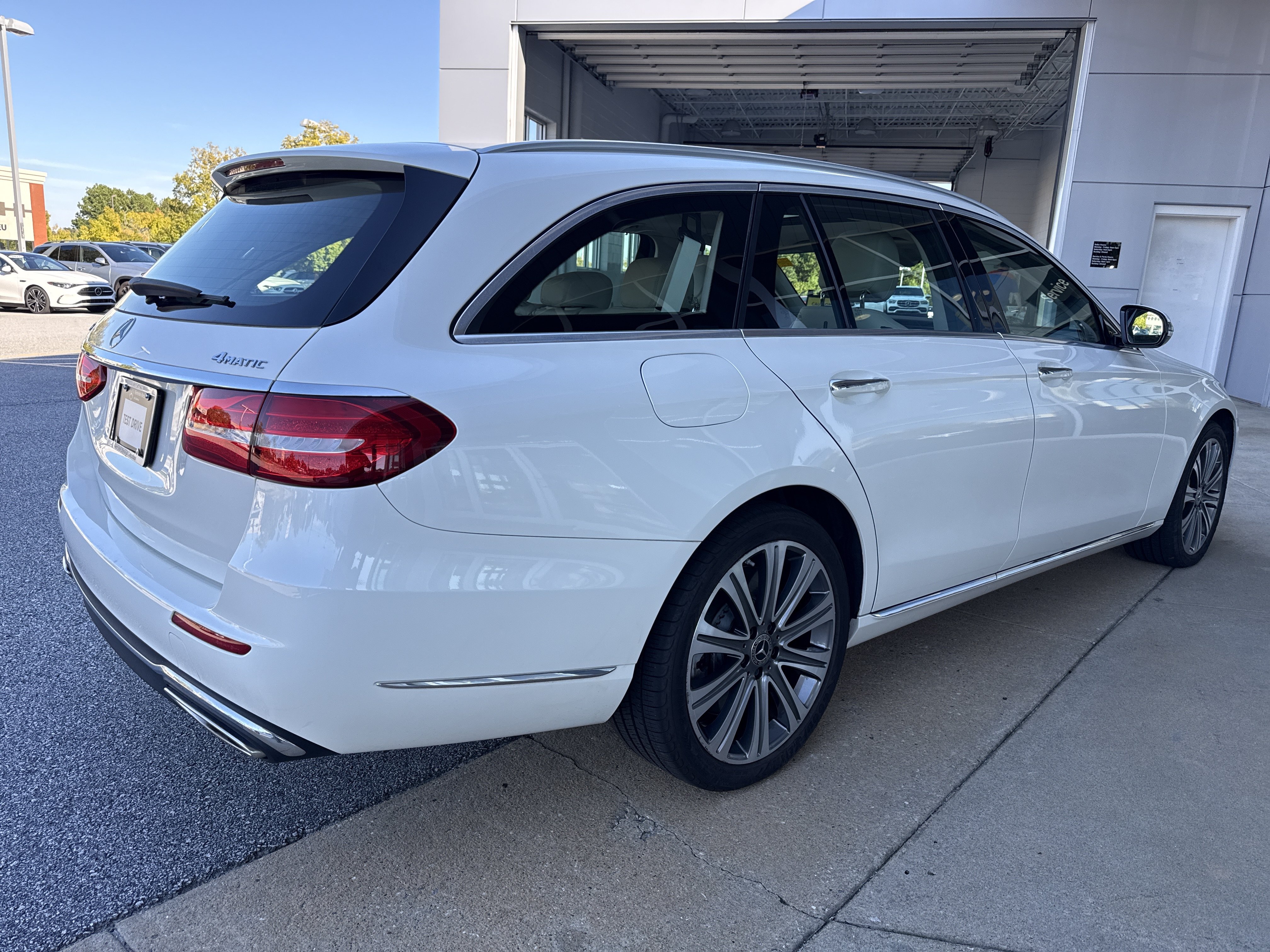 Certified 2020 Mercedes-Benz E 450 4MATIC Wagon image 13