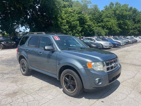 Used 2011 Ford Escape XLT w/ 202A Rapid Spec Order Code AWD/4WD image 3