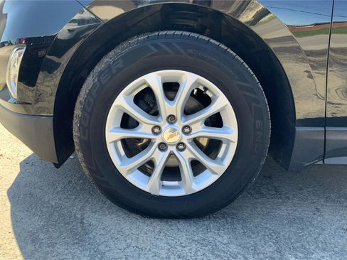 Used 2018 Chevrolet Equinox LT image 30