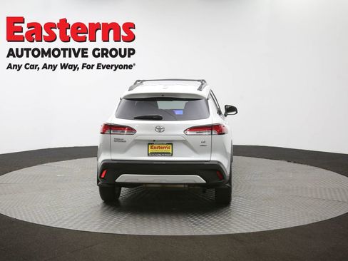 Used 2023 Toyota Corolla Cross LE image 38