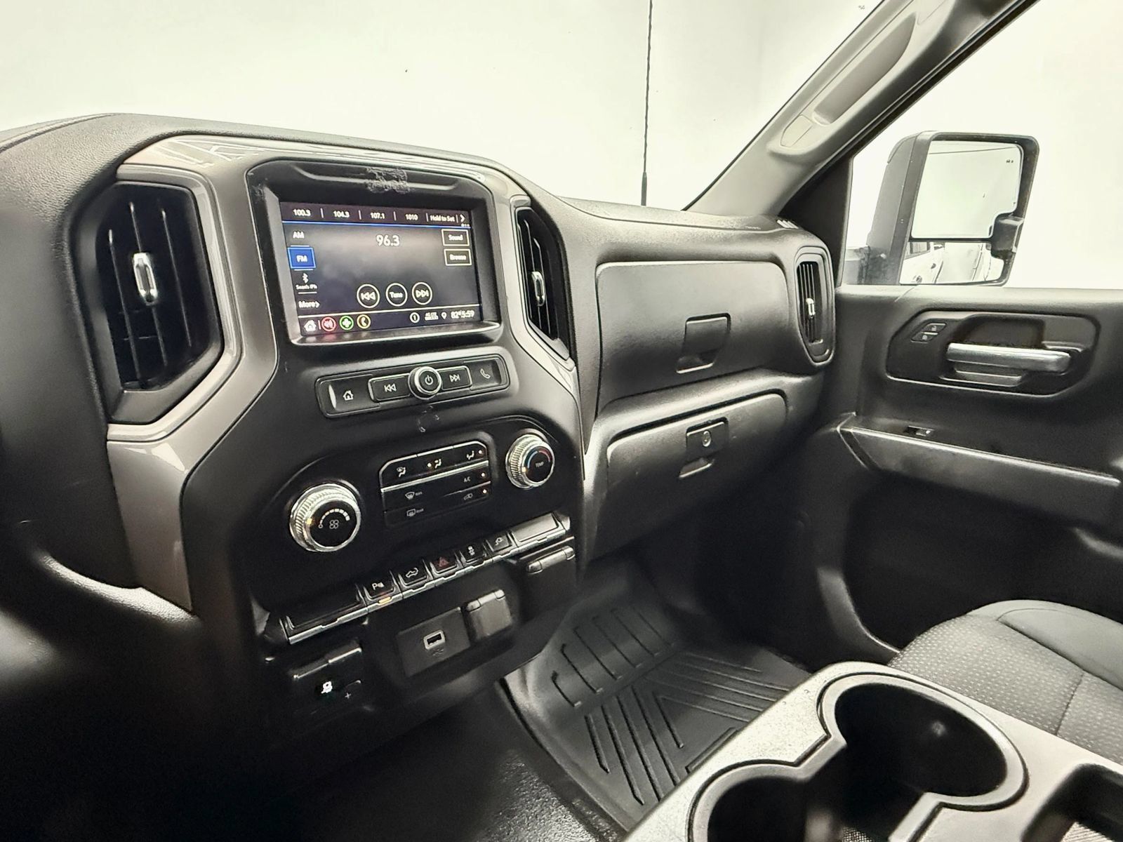 Used 2020 GMC Sierra 3500 4x4 Double Cab w/ Convenience Package image 16