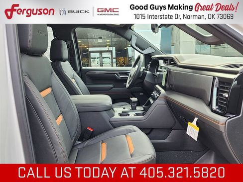 New 2026 GMC Sierra 1500 AT4 w/ AT4 Premium Package AWD/4WD image 39