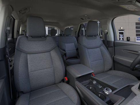 New 2026 Ford Explorer Active AWD/4WD image 10