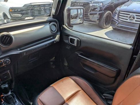 Used 2020 Jeep Wrangler Unlimited Sport image 17