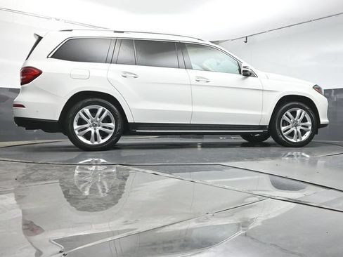 Used 2018 Mercedes-Benz GLS 450 4MATIC w/ Premium Package image 41