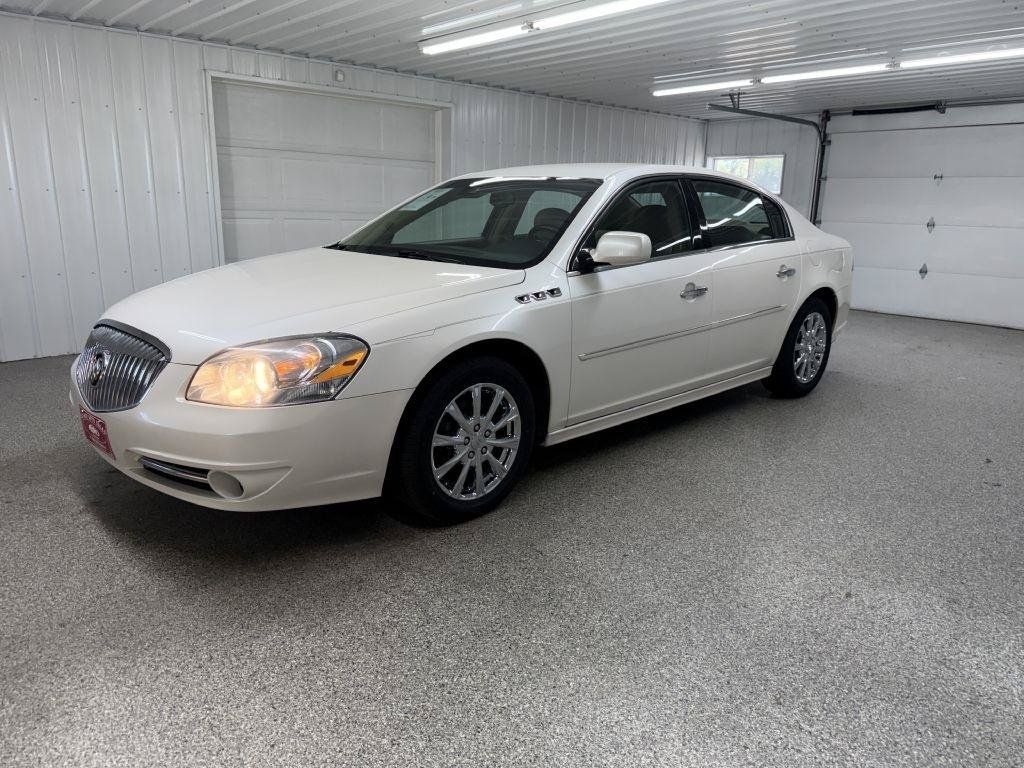 Used 2010 Buick Lucerne CXL FWD image 3