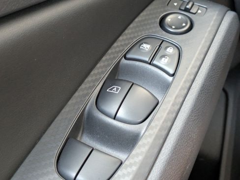 Used 2022 Nissan Altima 2.5 SV AWD/4WD image 23