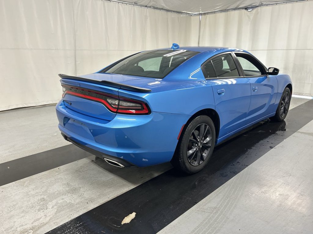 Used 2023 Dodge Charger SXT w/ Blacktop Package AWD/4WD image 2