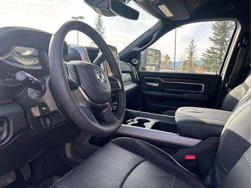 New 2025 RAM 3500 Laramie AWD/4WD image 19