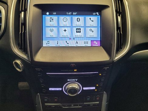 Used 2018 Ford Edge Titanium w/ Equipment Group 301A image 25