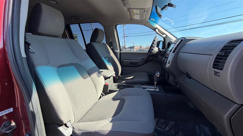 Used 2013 Nissan Xterra S w/ Value Package RWD image 33