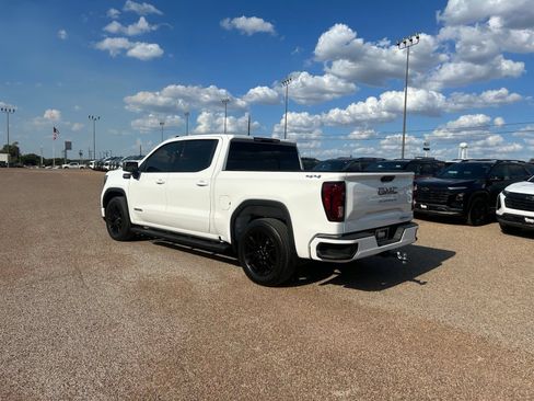 Used 2023 GMC Sierra 1500 Elevation AWD/4WD image 3