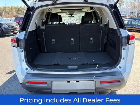 New 2026 Nissan Pathfinder SL w/ SL Premium Package AWD/4WD image 26