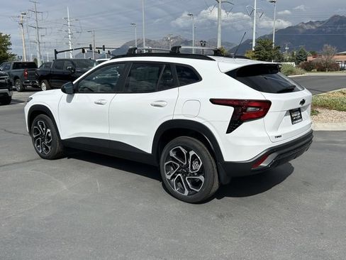 New 2026 Chevrolet Trax RS w/ Sunroof Package image 8