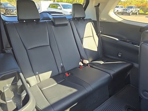 Certified 2026 Toyota Grand Highlander Platinum image 29