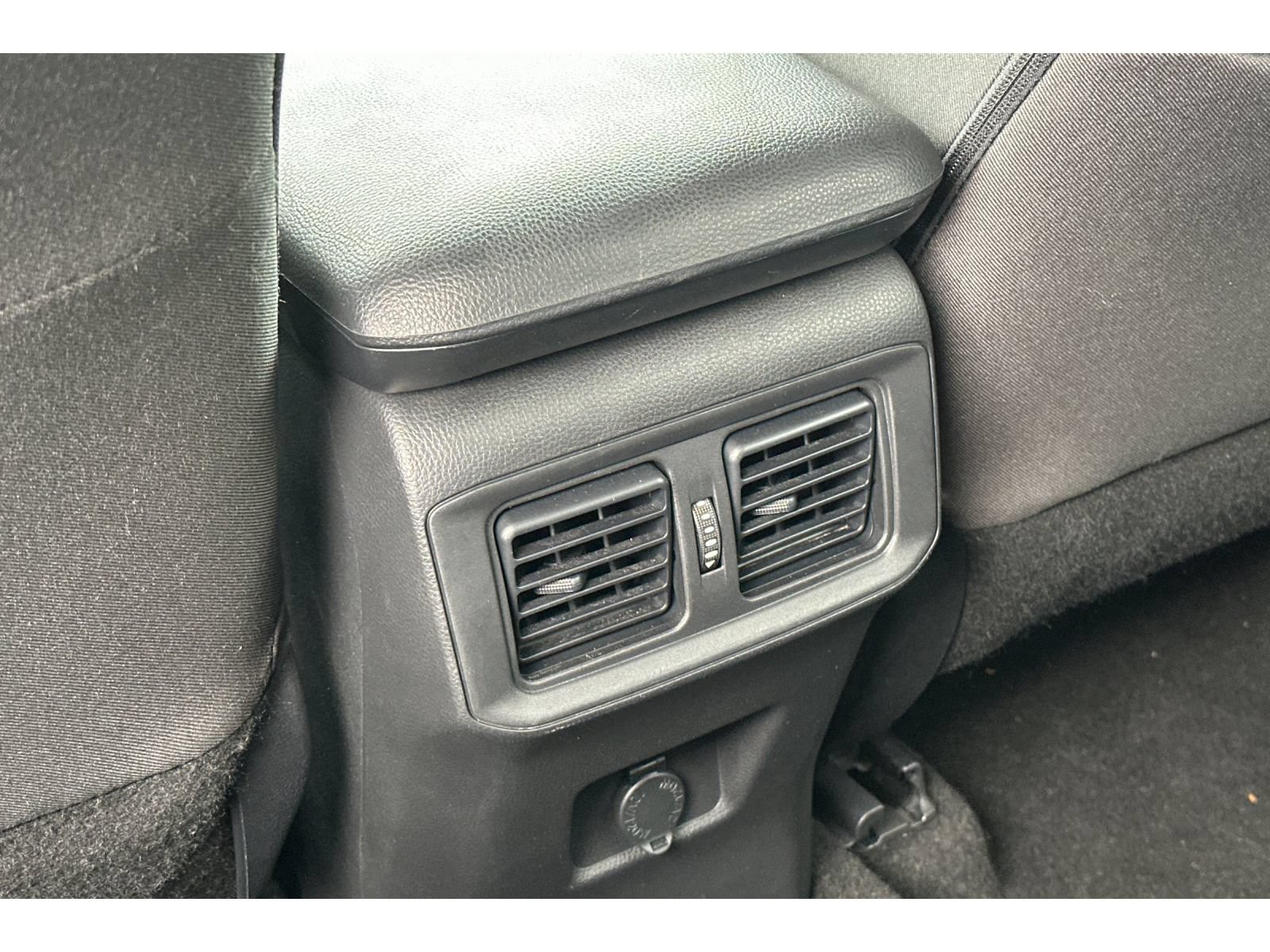 Certified 2025 Toyota RAV4 LE AWD/4WD image 14