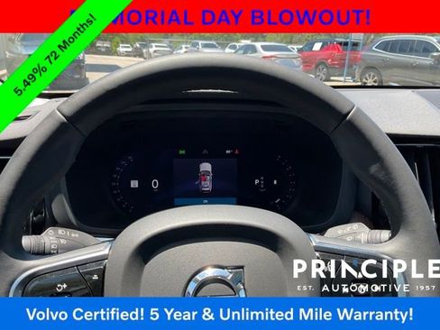 Certified 2023 Volvo XC60 B5 Plus FWD image 22