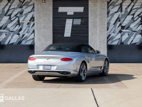 Used 2023 Bentley Continental GT V8 AWD/4WD image 15
